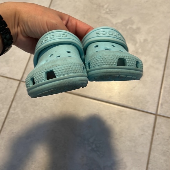 Children’s crocs - Picture 3 of 5